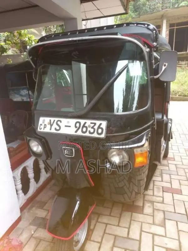 Bajaj Re 2011 Three Wheel Unregistered (Recondition)