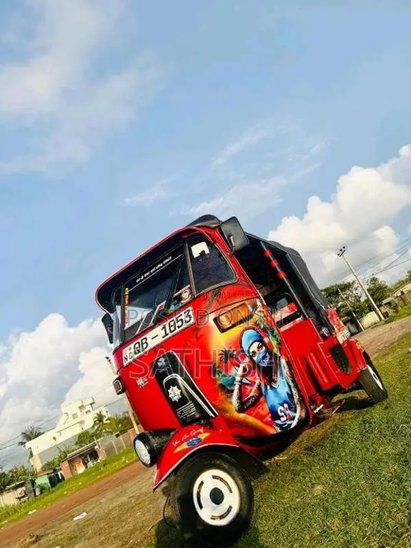 Bajaj RE 2006 Three Wheel (Used)