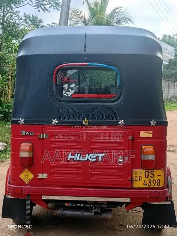 Bajaj RE 2009 Three Wheel (Used)