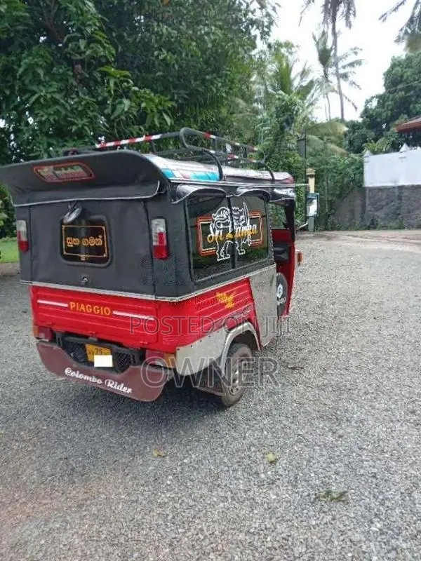 Piaggio Ape 2000 Three Wheel (Used)