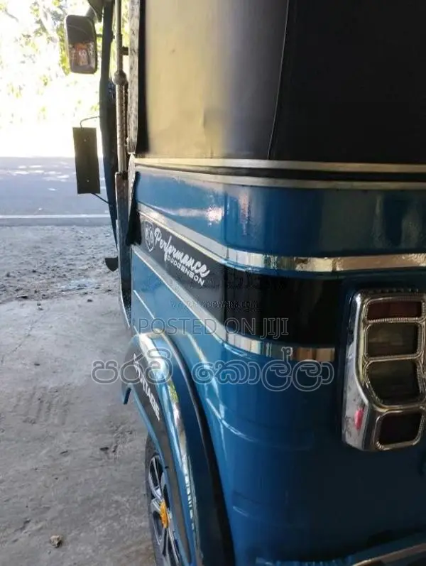 Bajaj RE 2016 Three Wheel (Used)