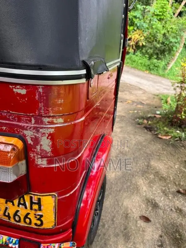 Bajaj RE 4 Stroke 2013 Three Wheel (Used)
