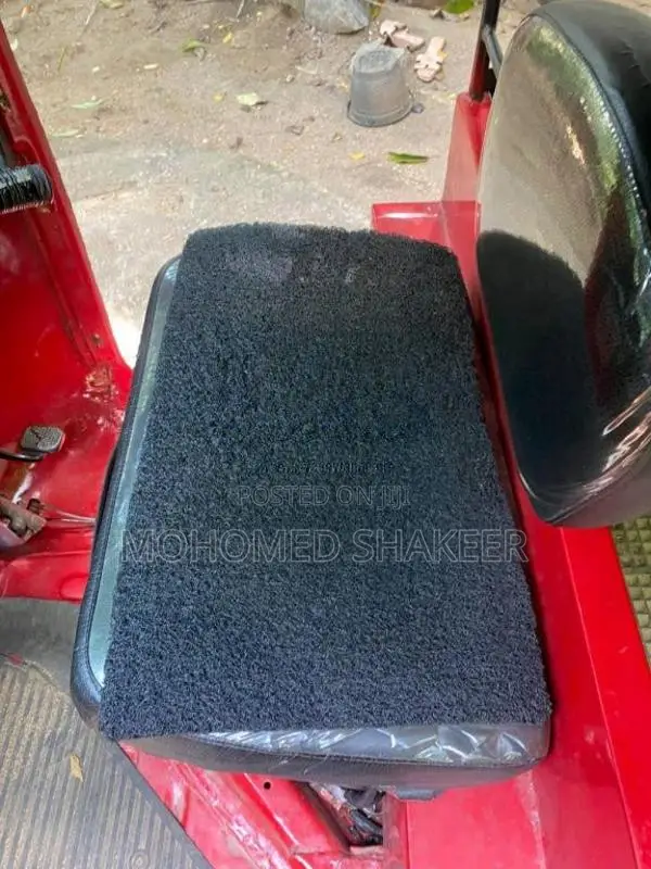 Bajaj RE 2011 Three Wheel (Used)