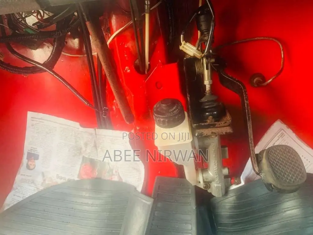 Bajaj RE 205 2011 Three Wheel (Used)