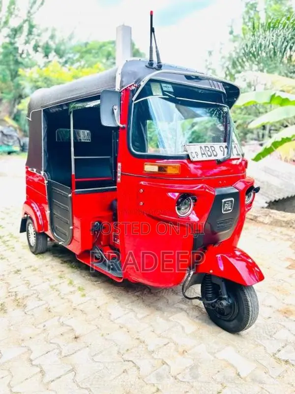 Bajaj RE 4 Stroke 2015 Three Wheel (Used)