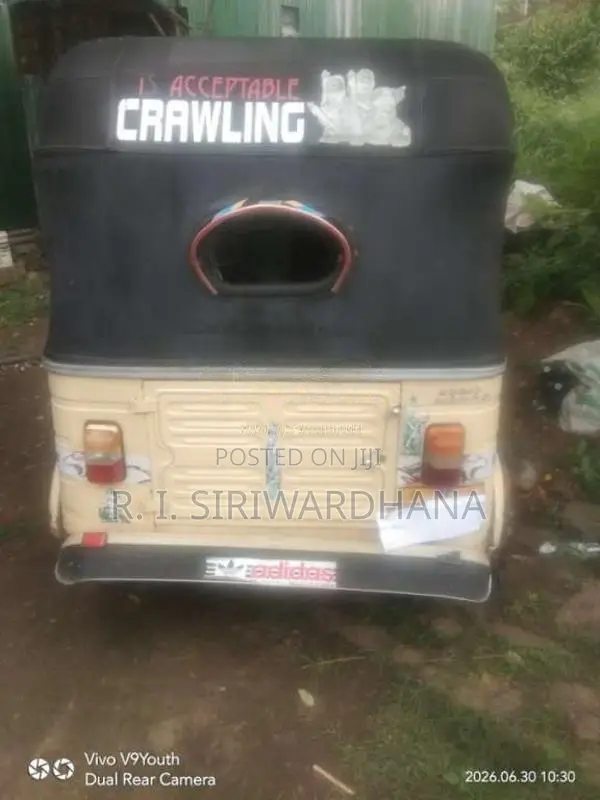 Bajaj 2 Stroke 2004 Three Wheel (Used)