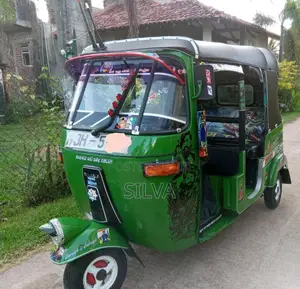 Bajaj 2 stroke 2004 Three Wheel (Used)