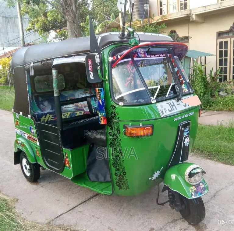 Bajaj 2 stroke 2004 Three Wheel (Used)