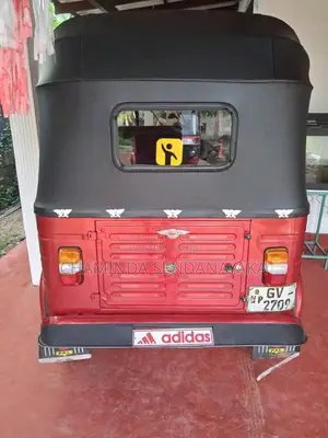 Bajaj RE 2002 Three Wheel (Used)