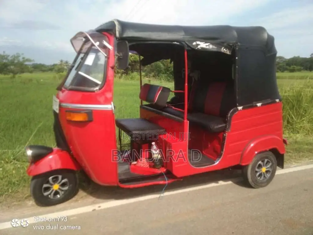Bajaj RE 2002 Three Wheel (Used)