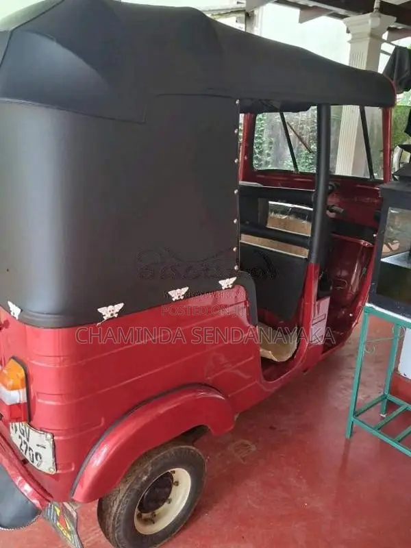 Bajaj RE 2002 Three Wheel (Used)