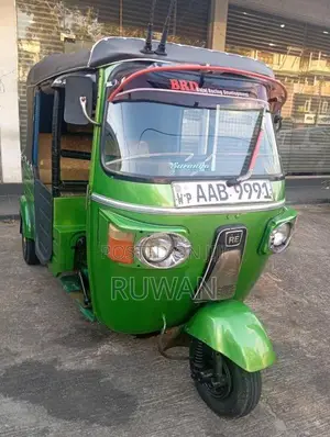 Bajaj RE 205 2012 Three Wheel (Used)