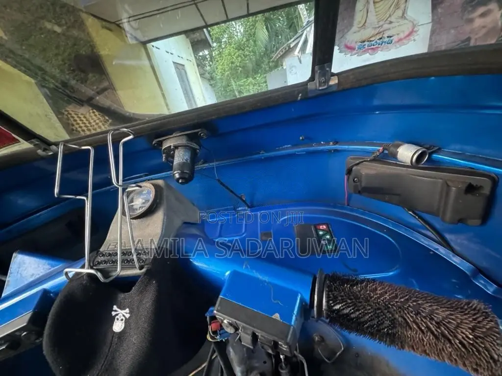 Bajaj RE 2009 Three Wheel (Used)