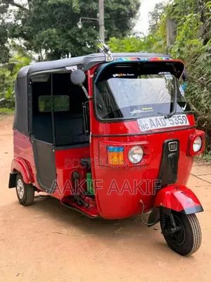 Bajaj RE 205 2012 Three Wheel (Used)