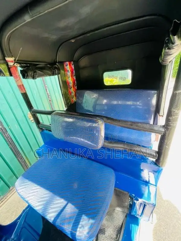 Bajaj RE 2007 Three Wheel (Used)
