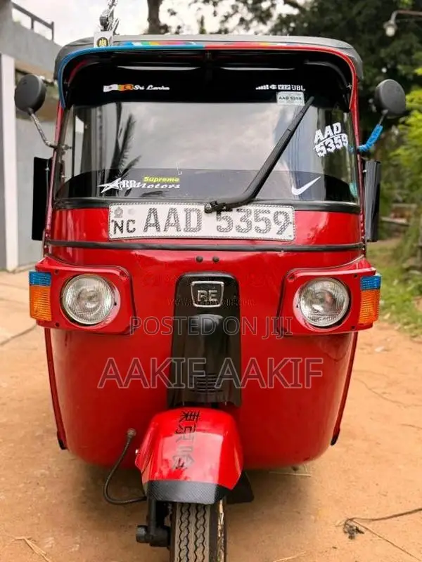 Bajaj RE 205 2012 Three Wheel (Used)