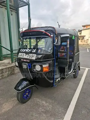 Bajaj 4 Stroke 2010 Three Wheel (Used)