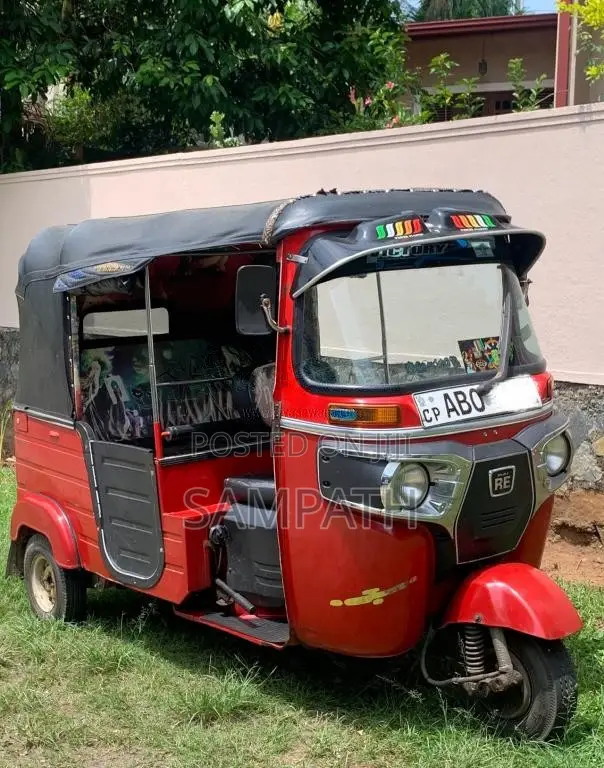 Bajaj RE 2017 Three Wheel (Used)