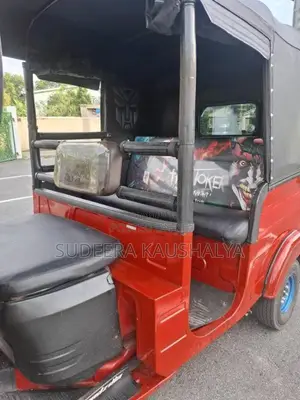 Bajaj 4 Stroke 2020 Three Wheel (Used)