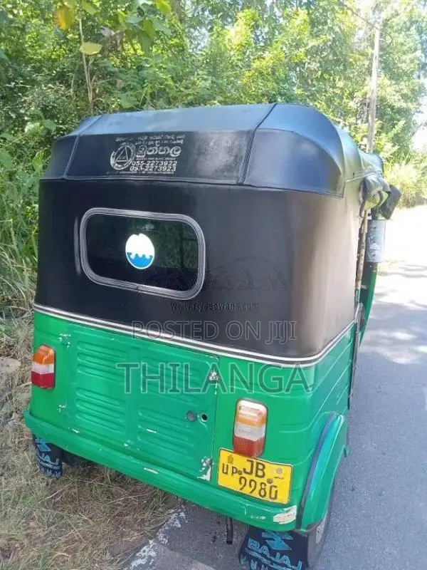 Bajaj RE 2004 Three Wheel (Used)