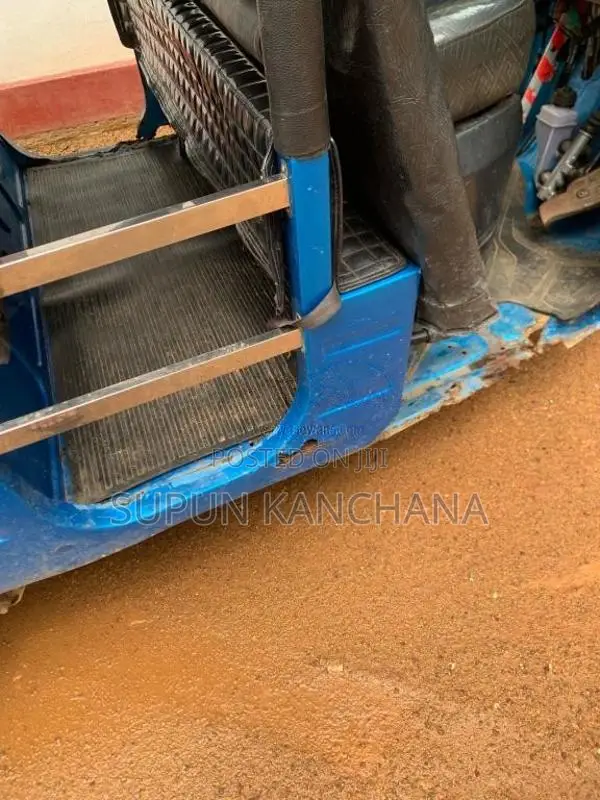 Bajaj RE 2015 Three Wheel (Used)