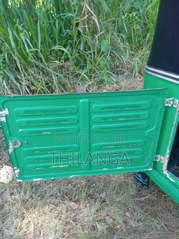 Bajaj RE 2004 Three Wheel (Used)