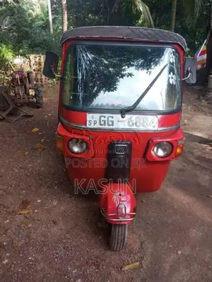 Bajaj 2 Stroke 2001 Three Wheel (Used)