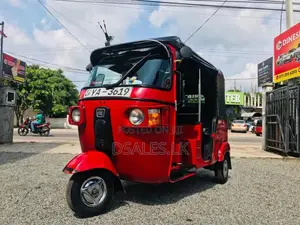 Bajaj RE 4 Stroke 2010 Three Wheel (Used)