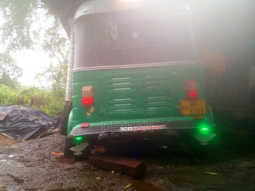 Bajaj RE 2008 Three Wheel (Used)