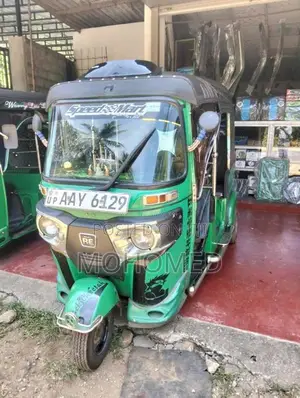 Bajaj RE 2015 Three Wheel (Used)