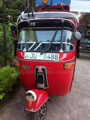 Bajaj 2 Stroke 2004 Three Wheel (Used)