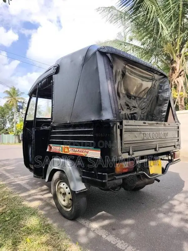 Piaggio Ape 2015 Three Wheel (Used)