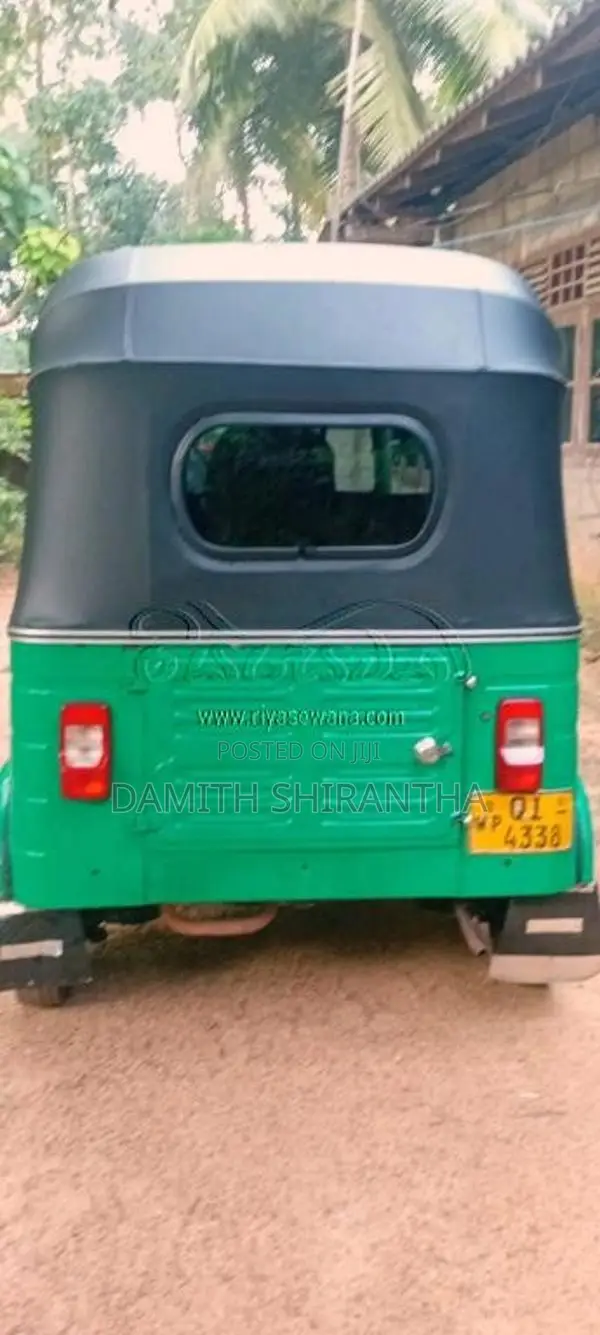 Bajaj RE 2006 Three Wheel (Used)