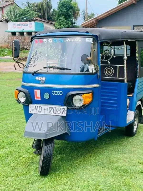 Piaggio APE 2010 Three Wheel (Used)