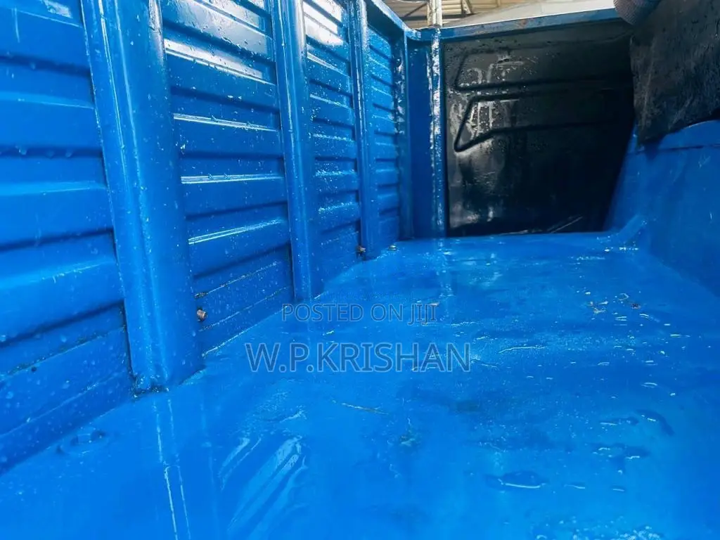 Piaggio APE 2010 Three Wheel (Used)