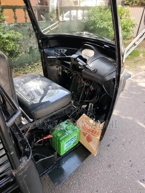 Piaggio Ape 2015 Three Wheel (Used)