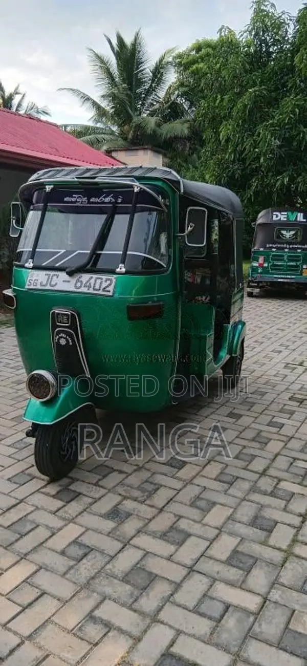 Bajaj 2 stroke 2004 Three Wheel (Used)