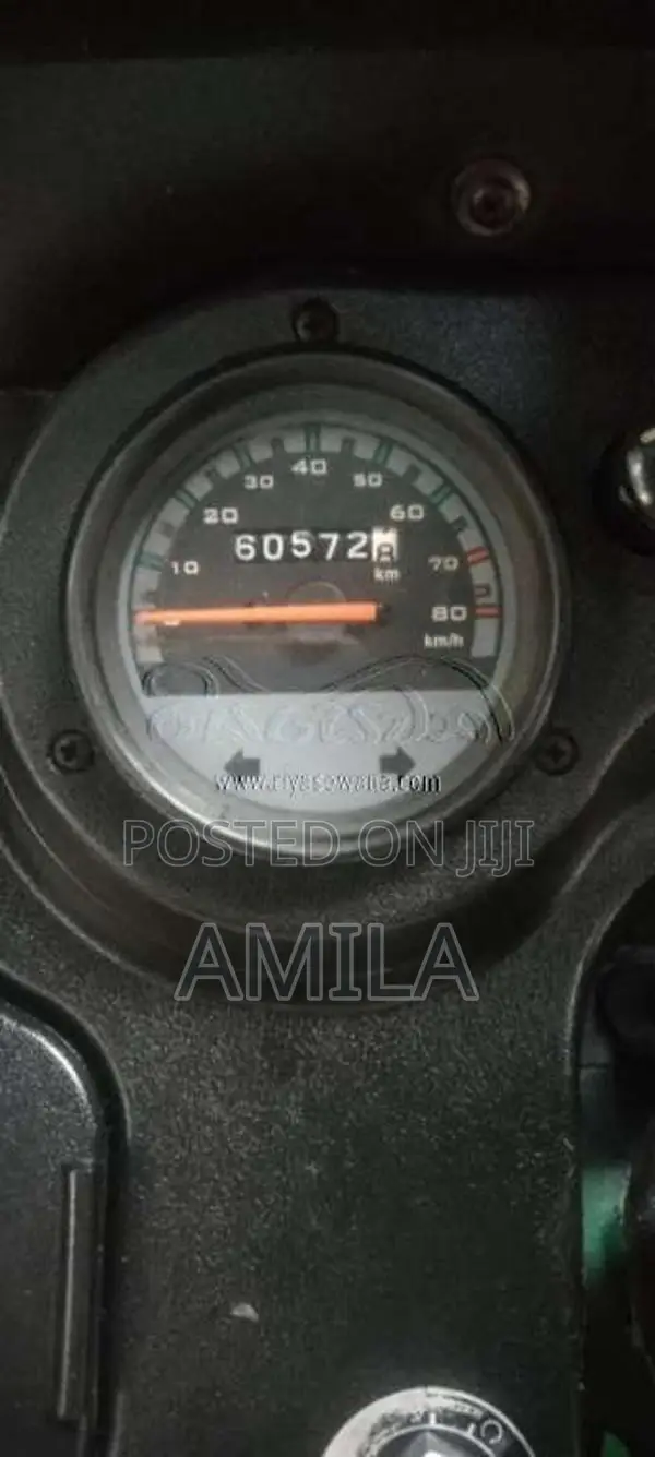 Bajaj 4 Stroke 2014 Three Wheel (Used)