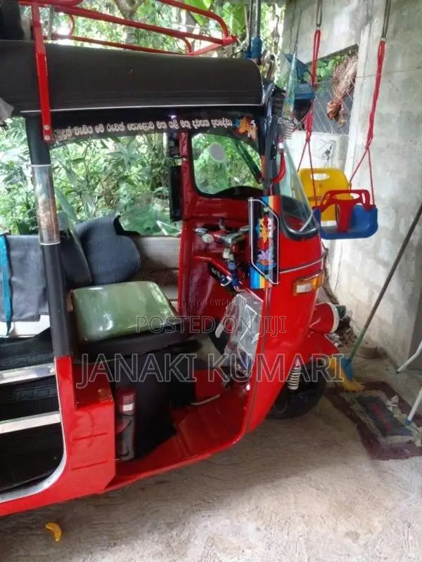 Bajaj RE 2007 Three Wheel (Used)