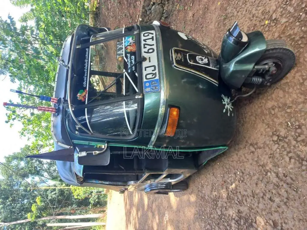Bajaj RE 2006 Three Wheel (Used)
