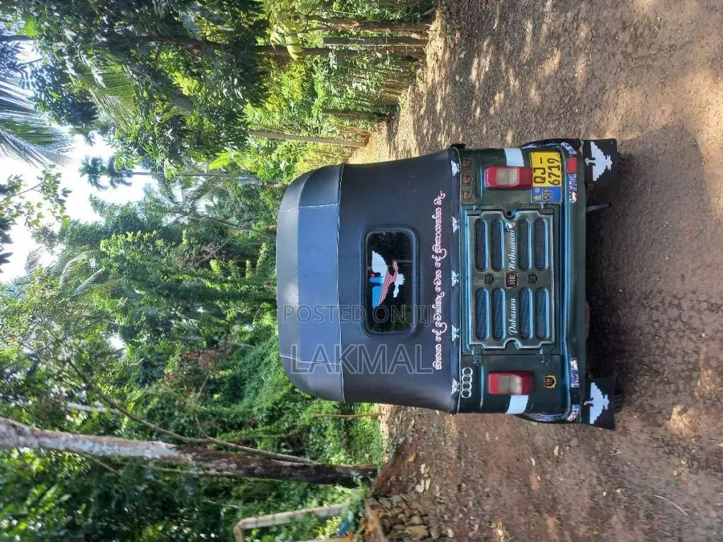 Bajaj RE 2006 Three Wheel (Used)