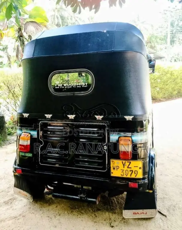 Bajaj 4 Stroke 2012 Three Wheel (Used)
