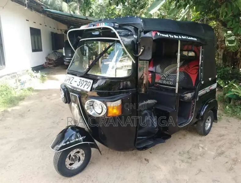Bajaj 4 Stroke 2012 Three Wheel (Used)