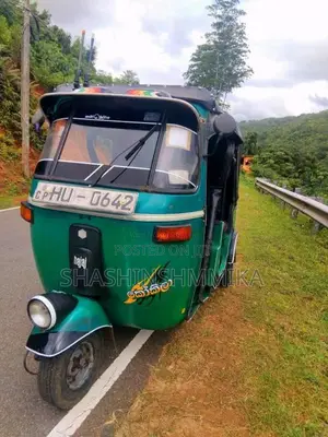 Bajaj RE 2004 Three Wheel (Used)