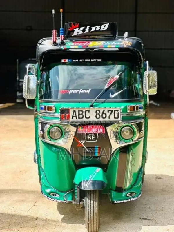Bajaj RE 2015 Three Wheel (Used)