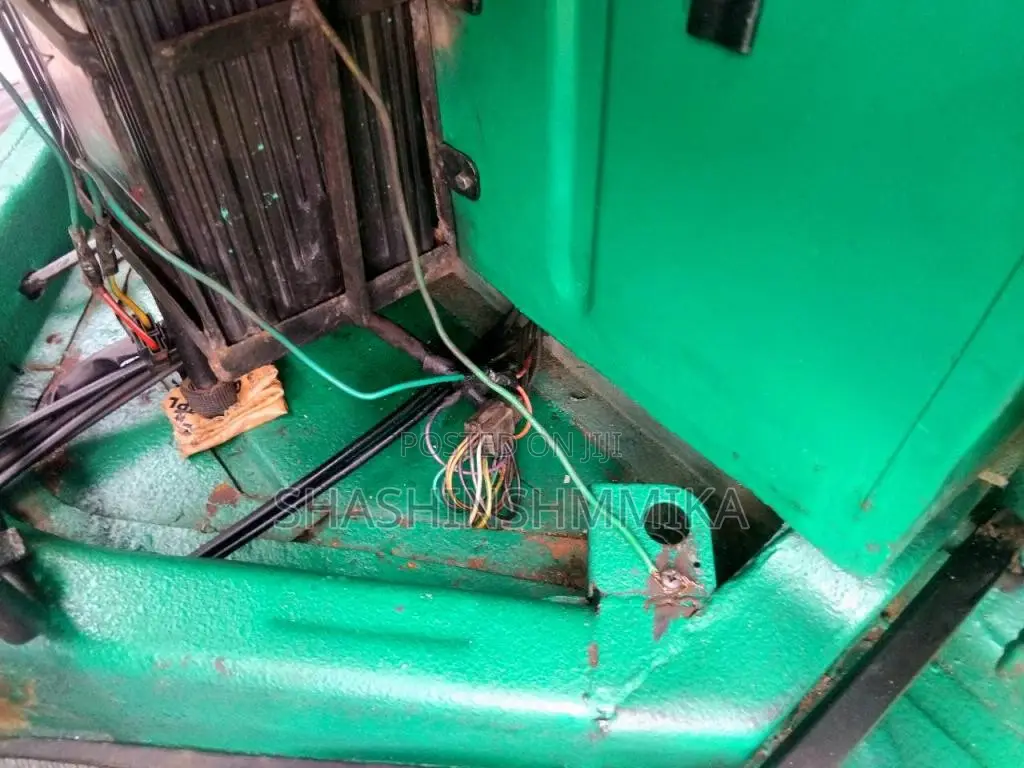 Bajaj RE 2004 Three Wheel (Used)