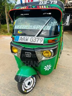 Bajaj 4 stroke 2014 Three Wheel (Used)
