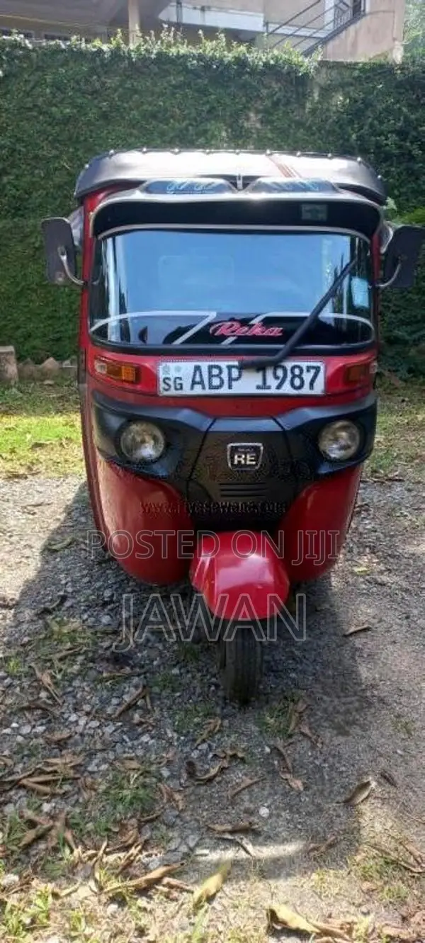 Bajaj RE 2017 Three Wheel (Used)