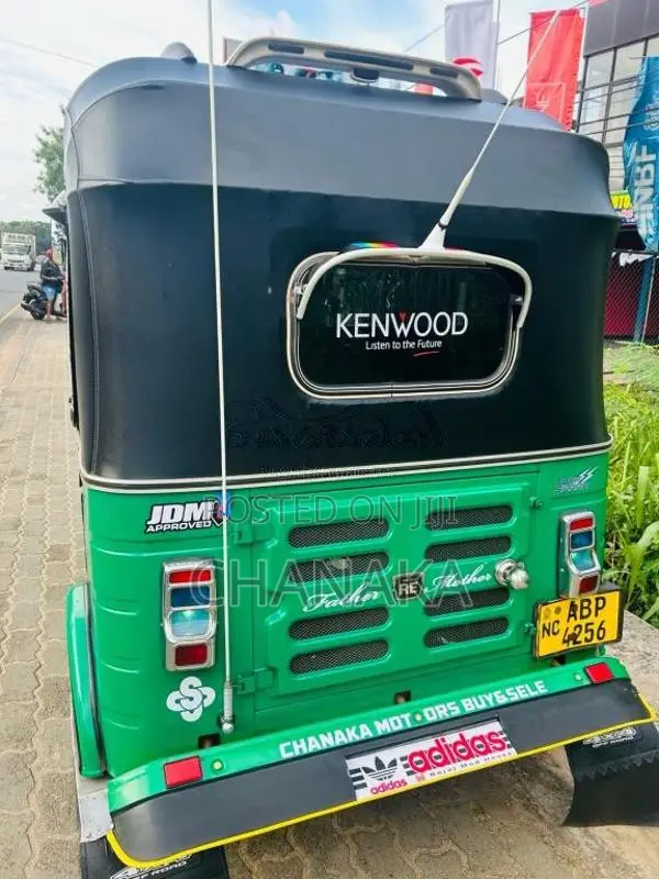 Bajaj 4 Stroke 2017 Three Wheel (Used)