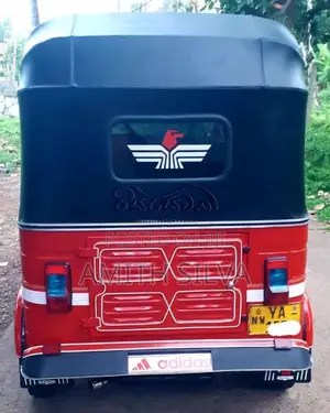 Bajaj 4 Stroke 2010 Three Wheel (Used)